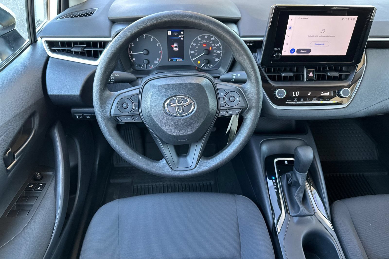 Used 2025 Toyota Corolla LE FWD image 14