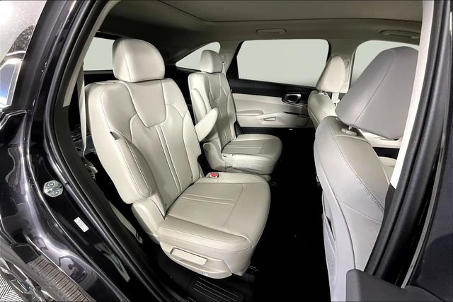 Certified 2026 Kia Sorento EX w/ EX Premium Package FWD image 11