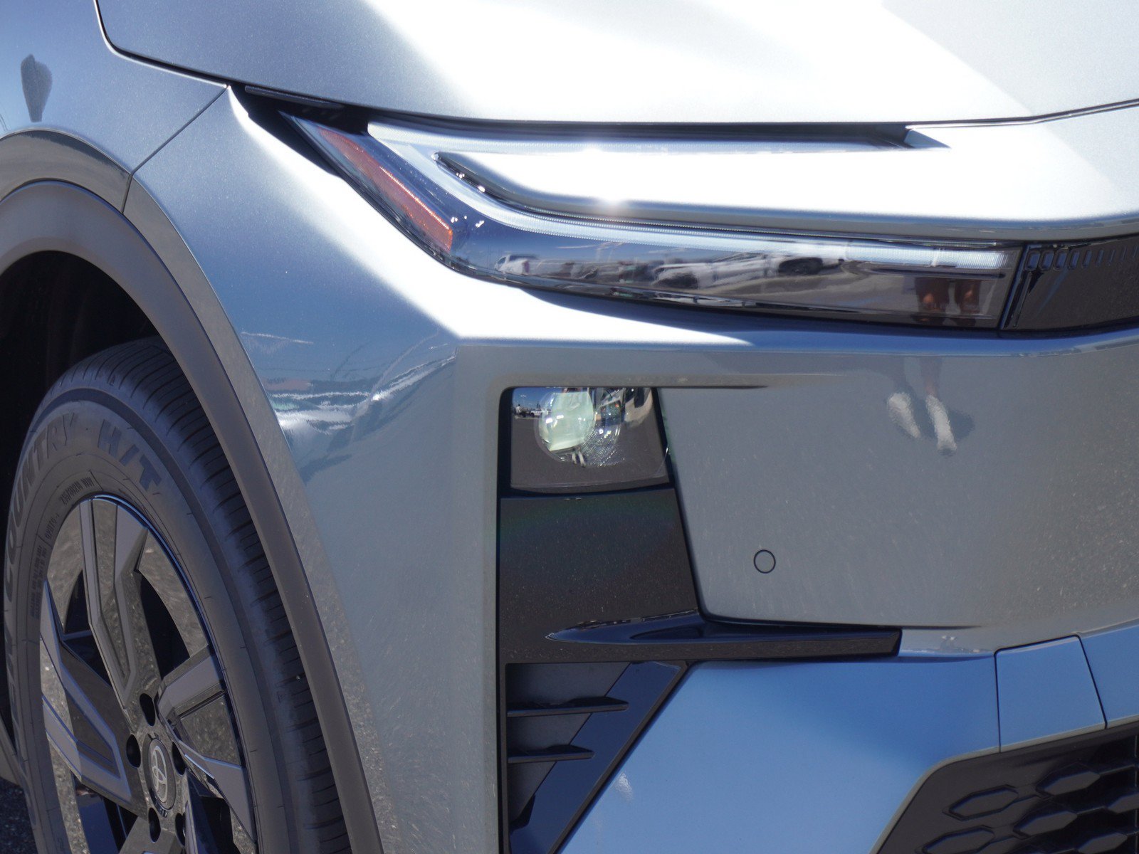 New 2026 Toyota C-HR AWD/4WD image 3