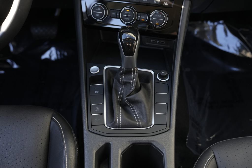 Used 2023 Volkswagen Jetta SE FWD image 44