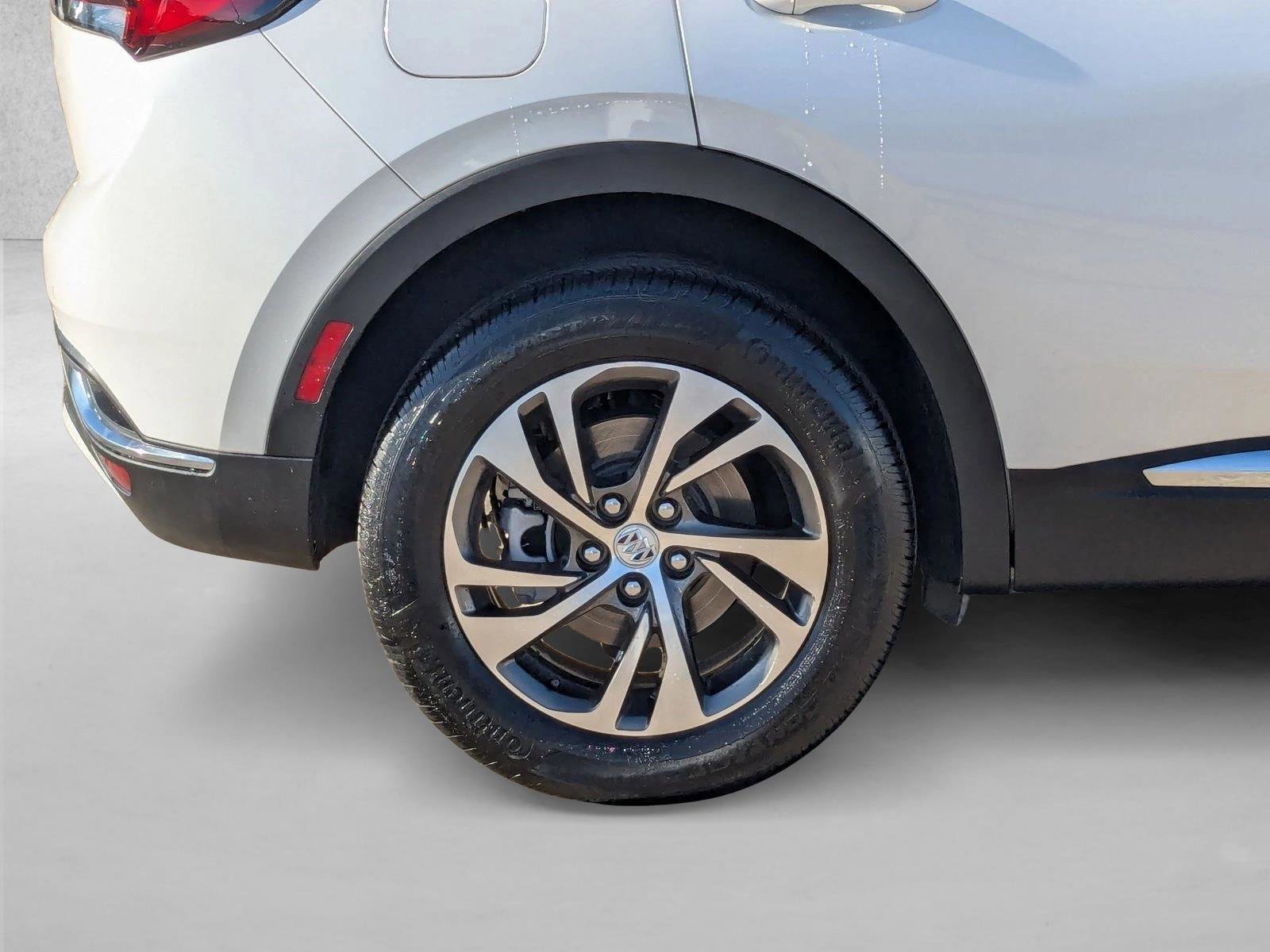 Used 2023 Buick Envision Essence AWD/4WD image 25
