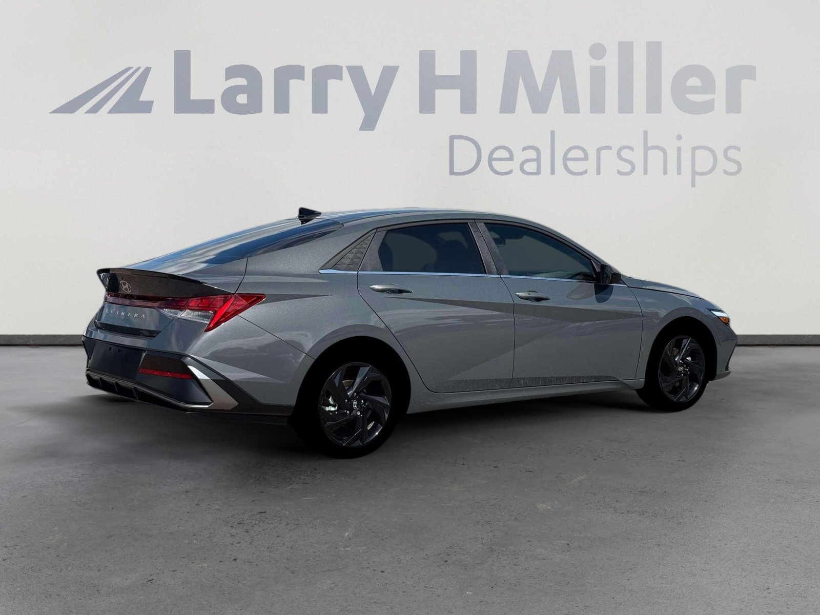New 2026 Hyundai Elantra SEL Sport Premium FWD image 8