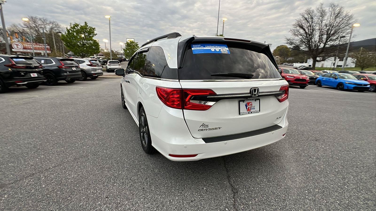 Used 2022 Honda Odyssey Elite image 6