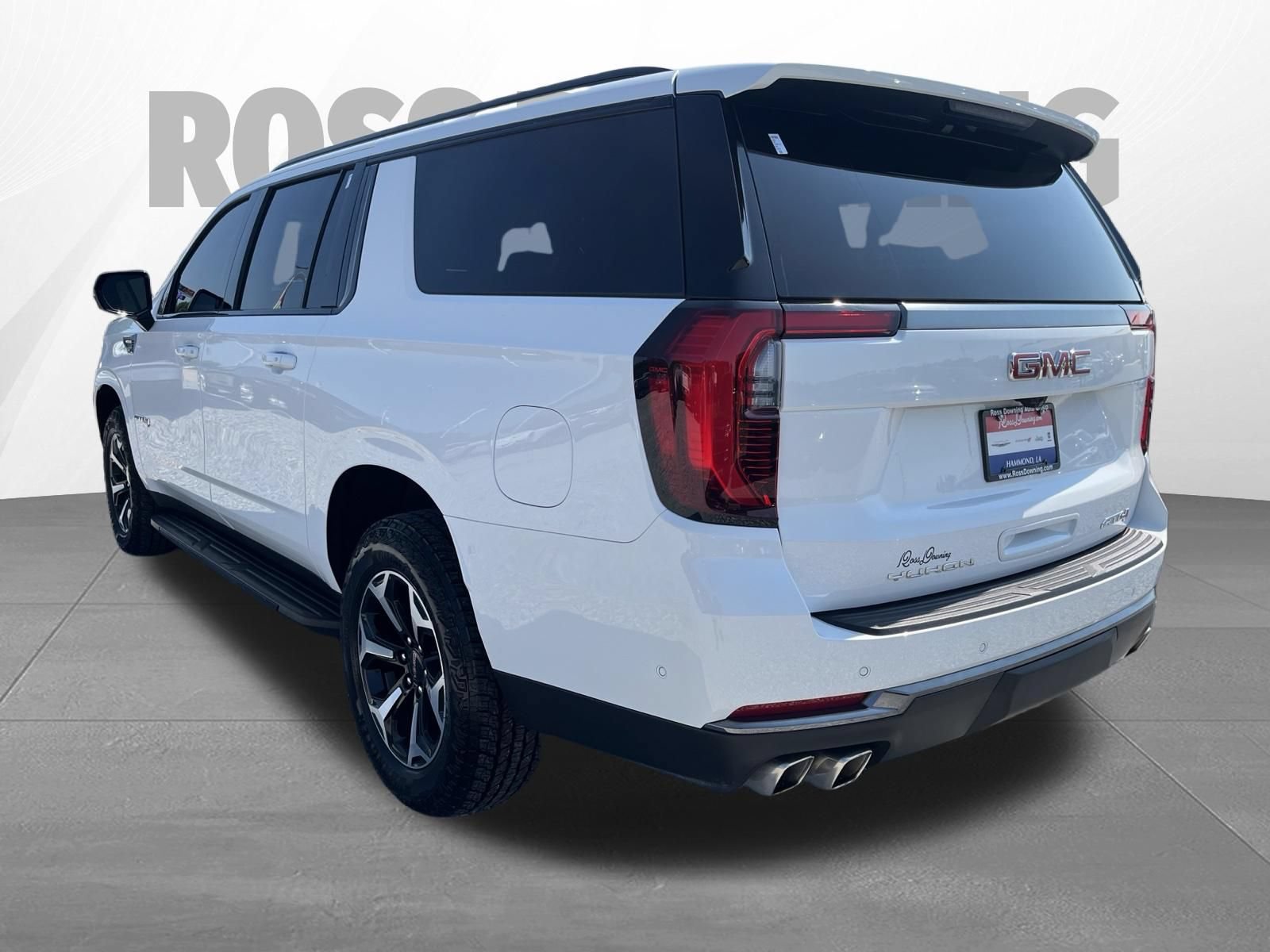 Used 2026 GMC Yukon XL AT4 AWD/4WD image 6