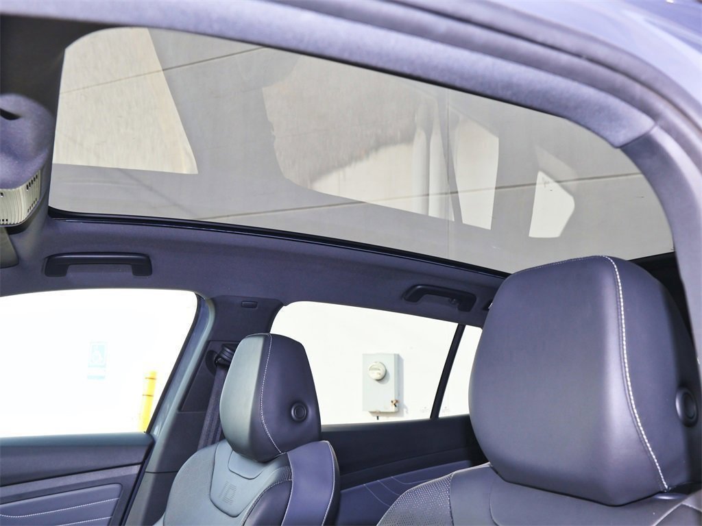 Used 2023 Volkswagen ID.4 Pro S image 14