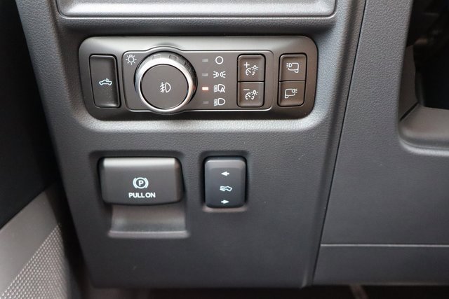 New 2025 Ford F150 Lariat w/ Equipment Group 502A High image 41