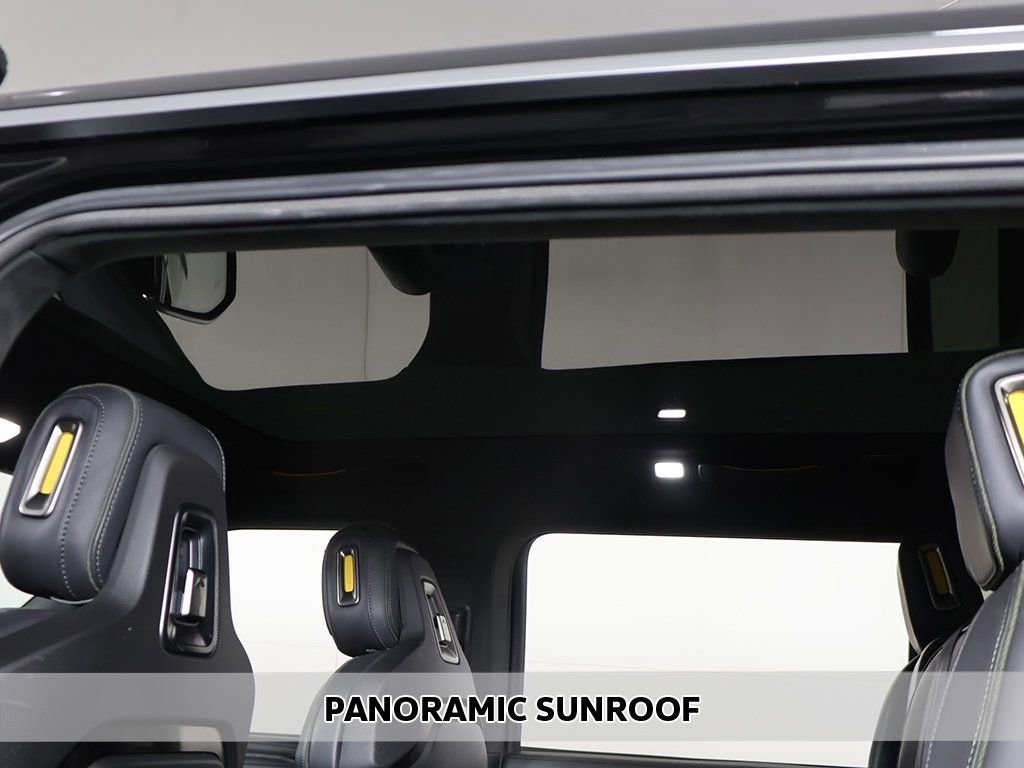 Used 2024 Rivian R1S Adventure image 4