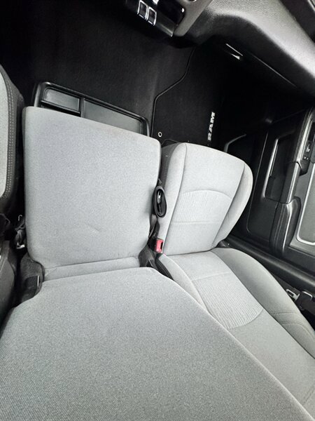 Used 2020 RAM 2500 Big Horn AWD/4WD image 11
