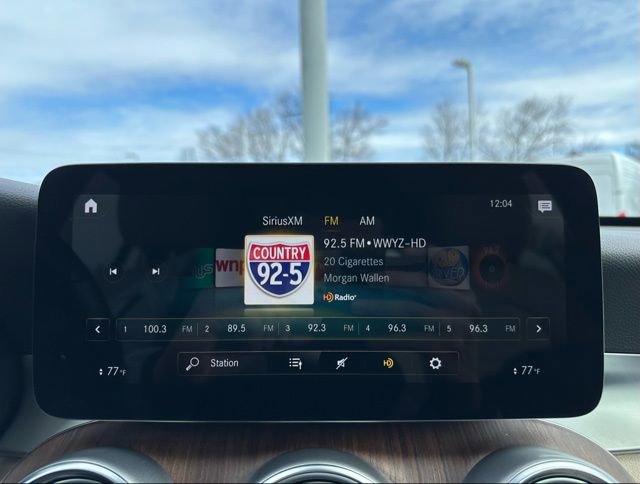 Used 2021 Mercedes-Benz GLC 300 4MATIC image 20