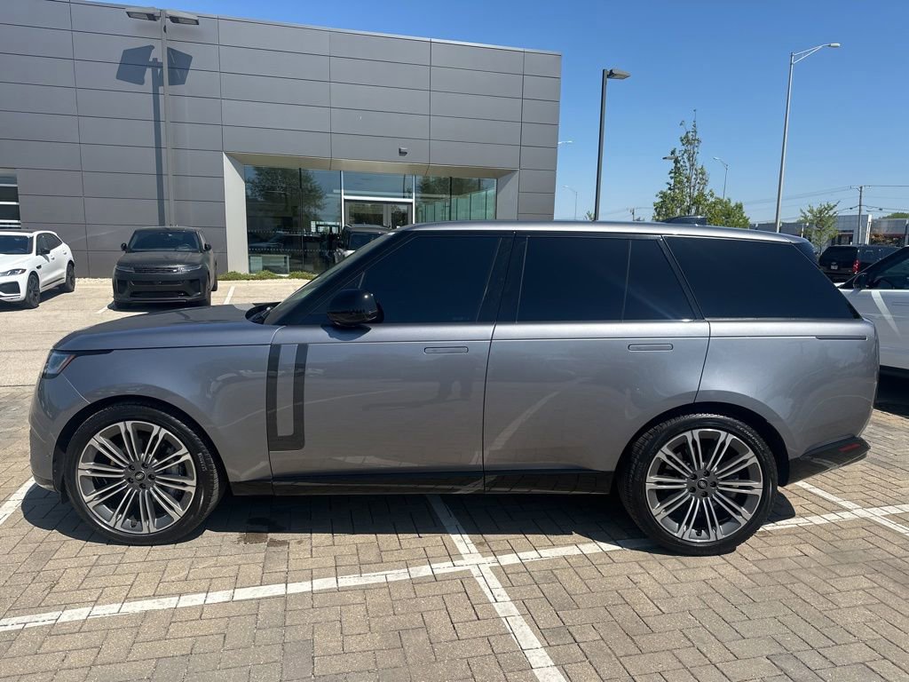 Used 2024 Land Rover Range Rover SE AWD/4WD video 2