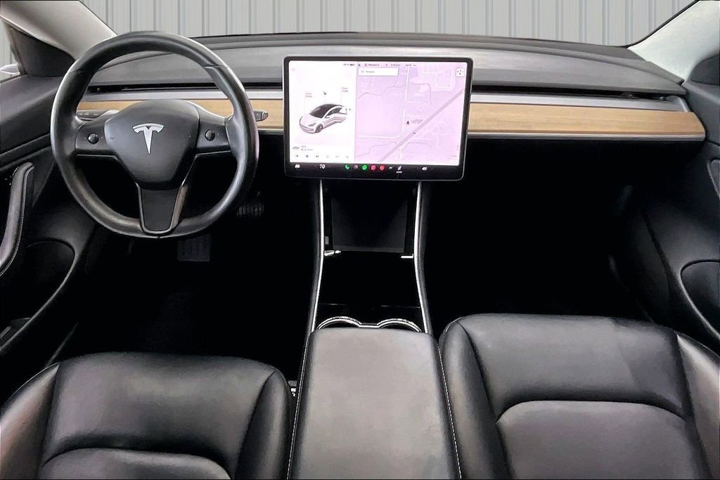 Used 2018 Tesla Model 3 Long Range image 7