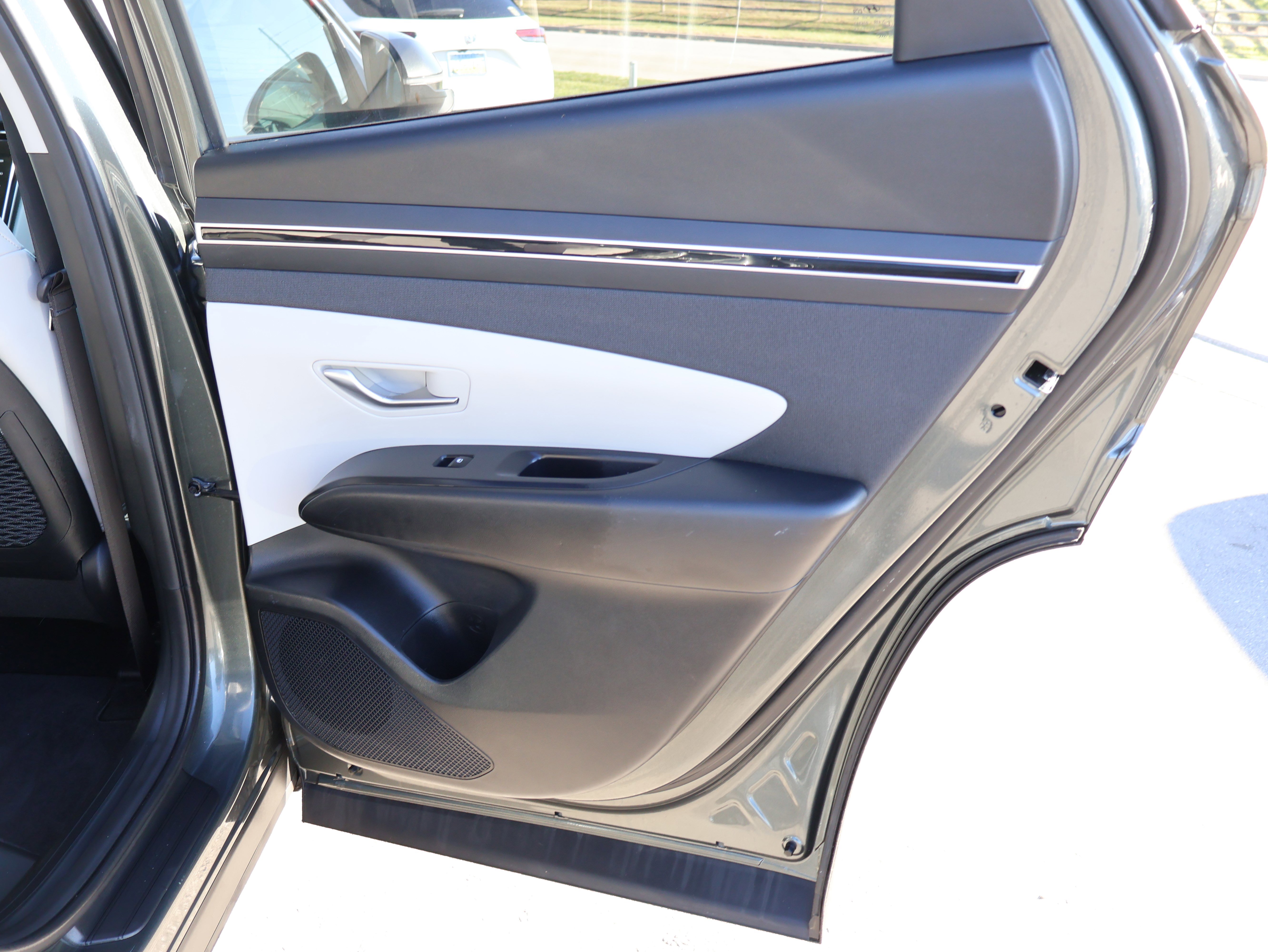 Used 2023 Hyundai Tucson SEL w/ Convenience Package image 13