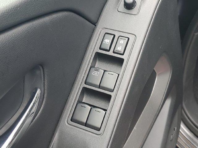 Certified 2025 Nissan Frontier SV w/ SV Convenience Package RWD image 24