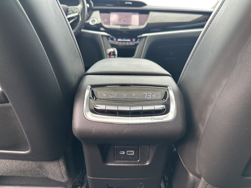 Used 2020 Cadillac XT6 Sport image 32