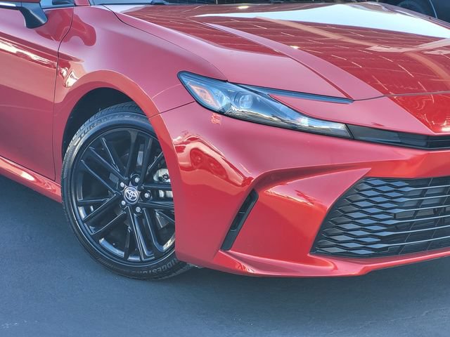 Used 2025 Toyota Camry LE FWD image 3