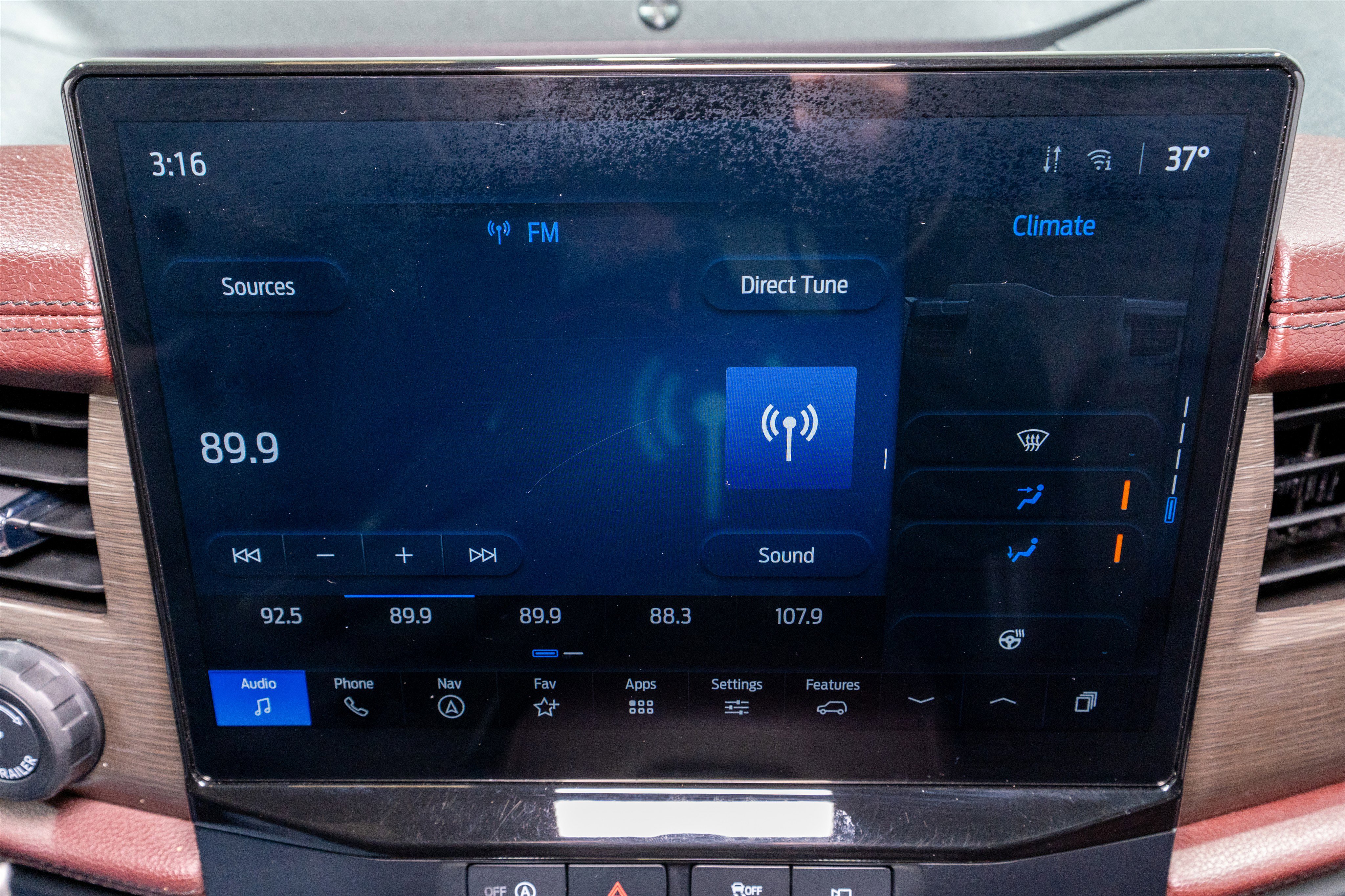 Used 2023 Ford Expedition Max Limited image 21