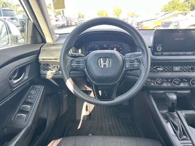 Used 2023 Honda Accord EX image 14