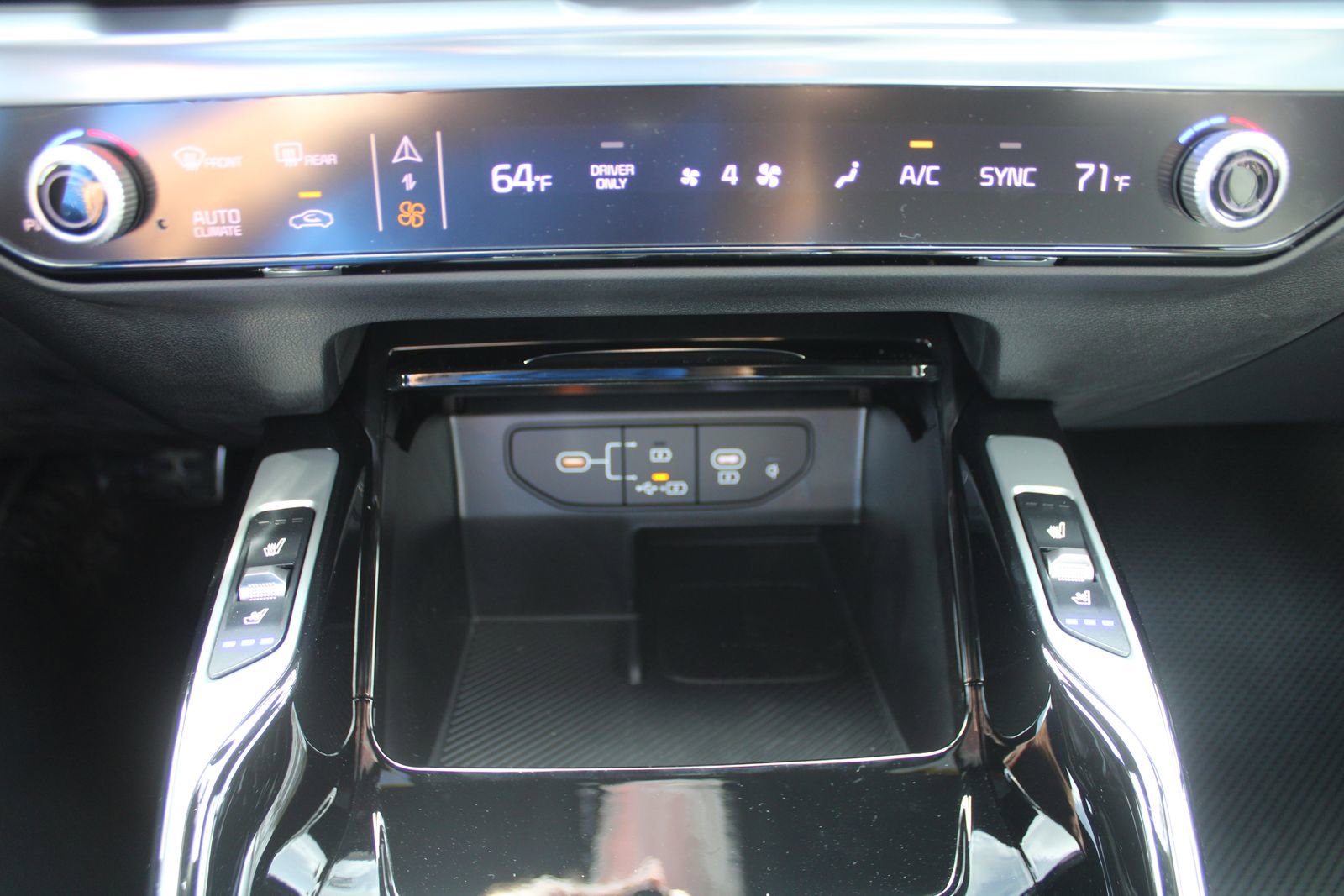 New 2026 Kia Sorento SX Prestige image 51