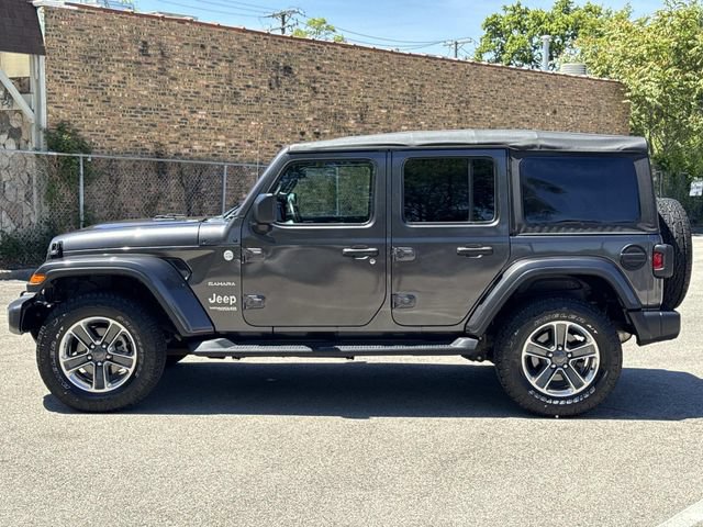 Used 2018 Jeep Wrangler Unlimited Sahara AWD/4WD image 8