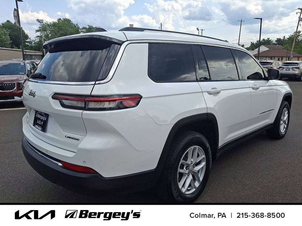 Used 2023 Jeep Grand Cherokee L Laredo AWD/4WD image 5