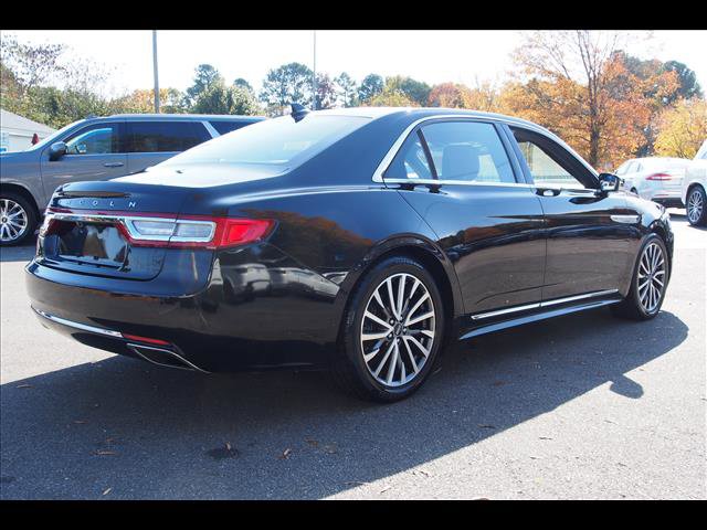 Used 2019 Lincoln Continental Select image 5