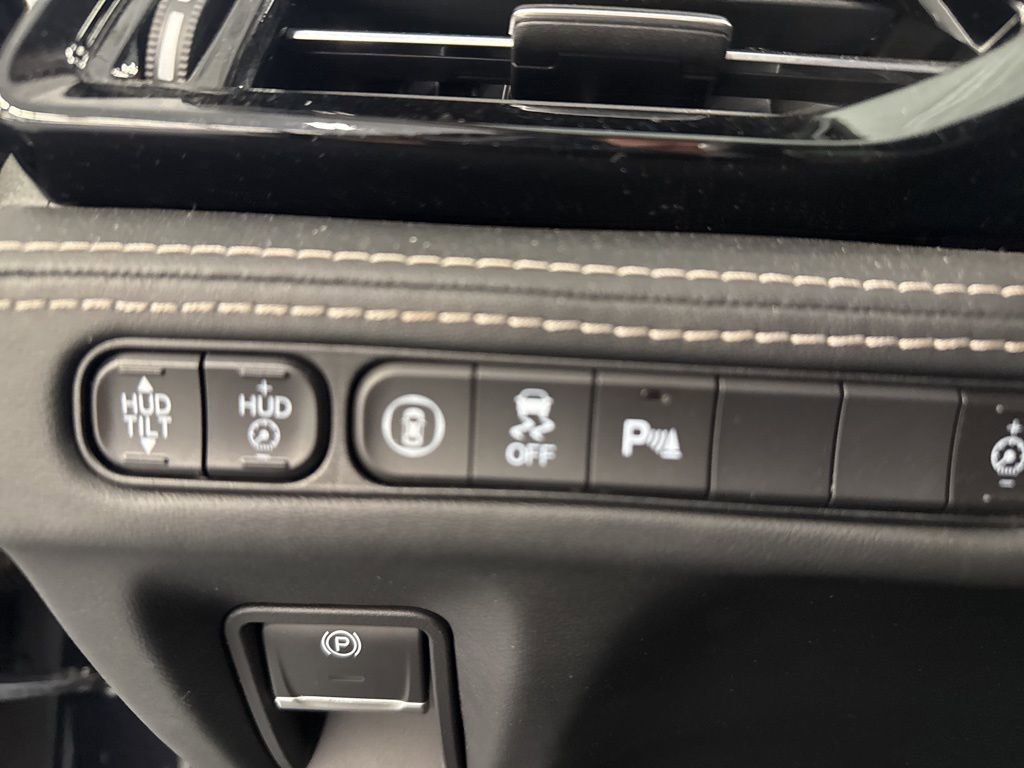 Used 2022 Acura MDX SH-AWD w/ Advance Package image 13