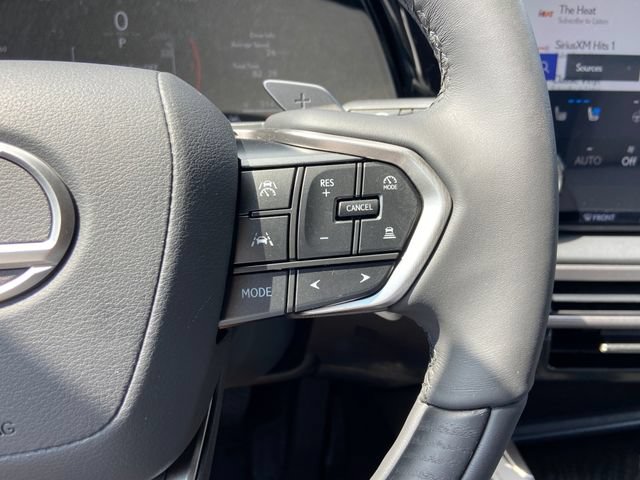 Certified 2025 Lexus RX 350 Premium AWD/4WD image 17