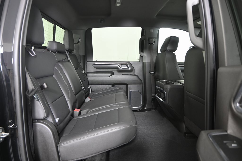 Used 2024 Chevrolet Silverado 3500 LTZ w/ LTZ Plus Package image 16