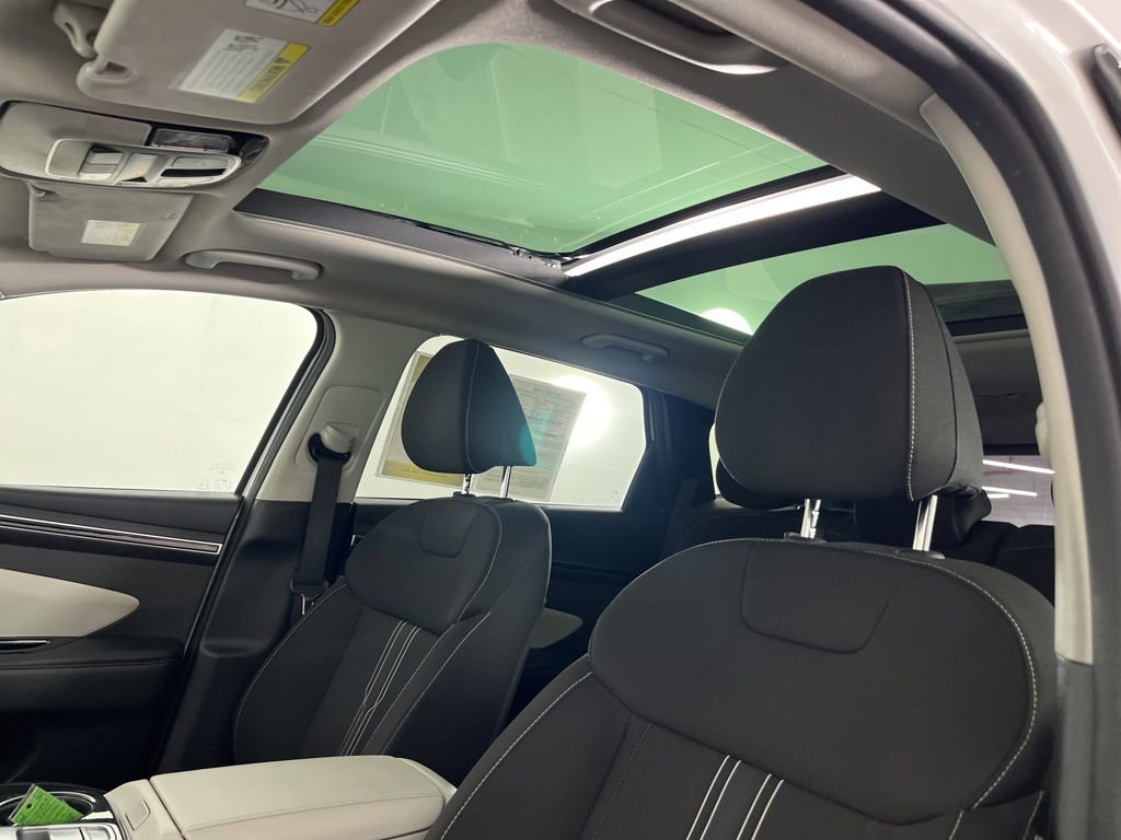 Used 2022 Hyundai Tucson SEL image 28