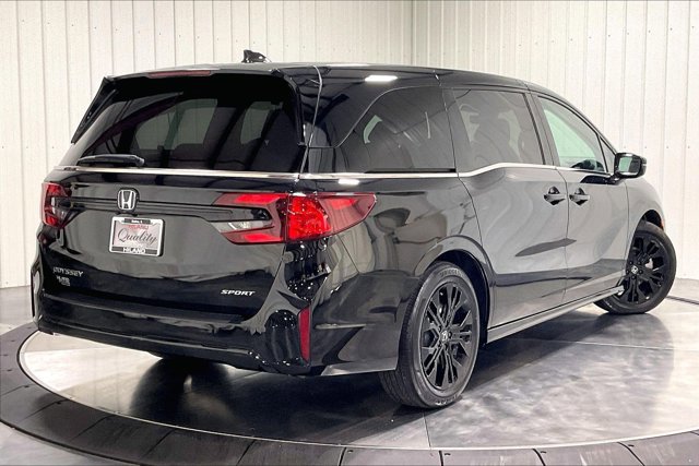 Used 2025 Honda Odyssey Sport-L image 13