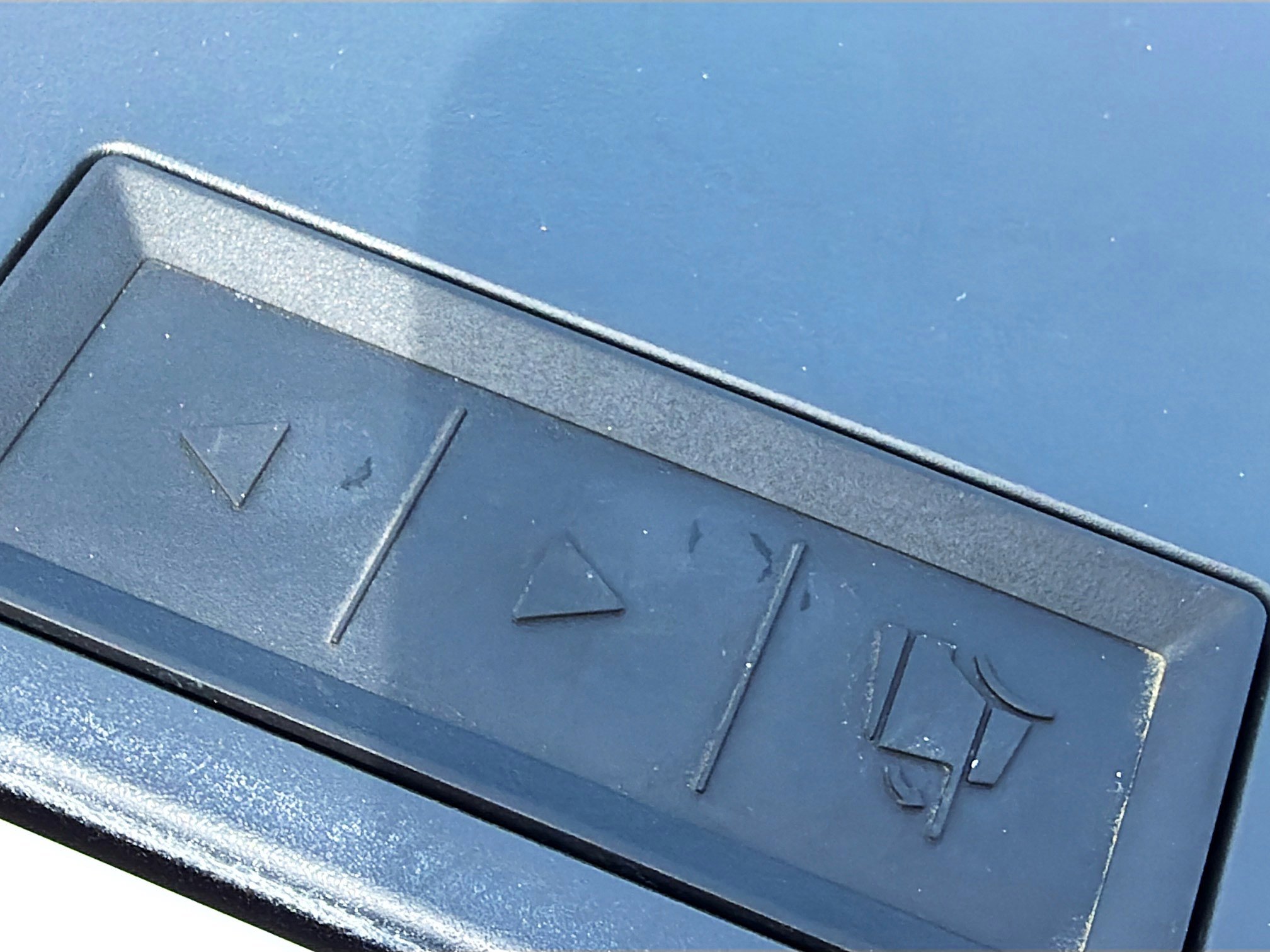 Used 2024 Tesla Cybertruck AWD Crew Cab image 12