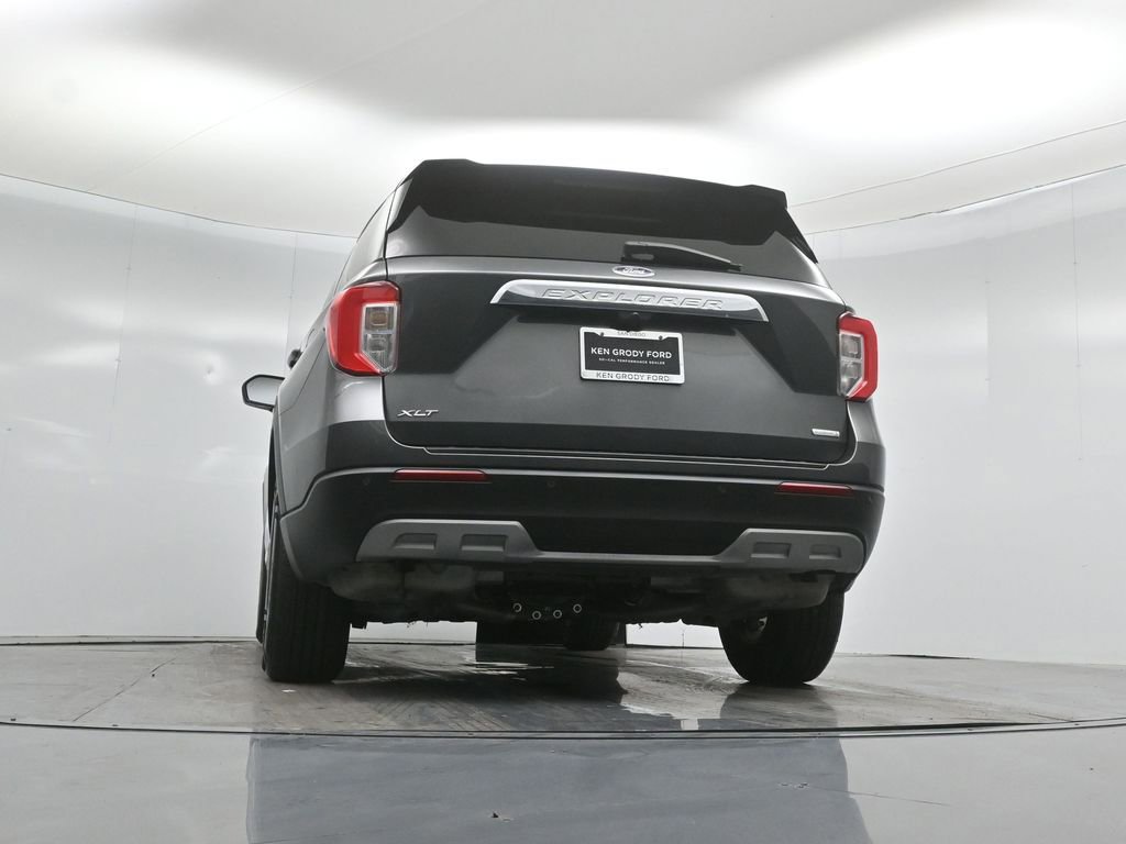 Certified 2020 Ford Explorer XLT w/ Equipment Group 202A image 51
