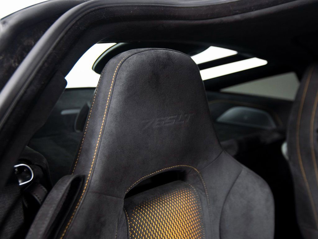 Used 2021 McLaren 765LT RWD image 32