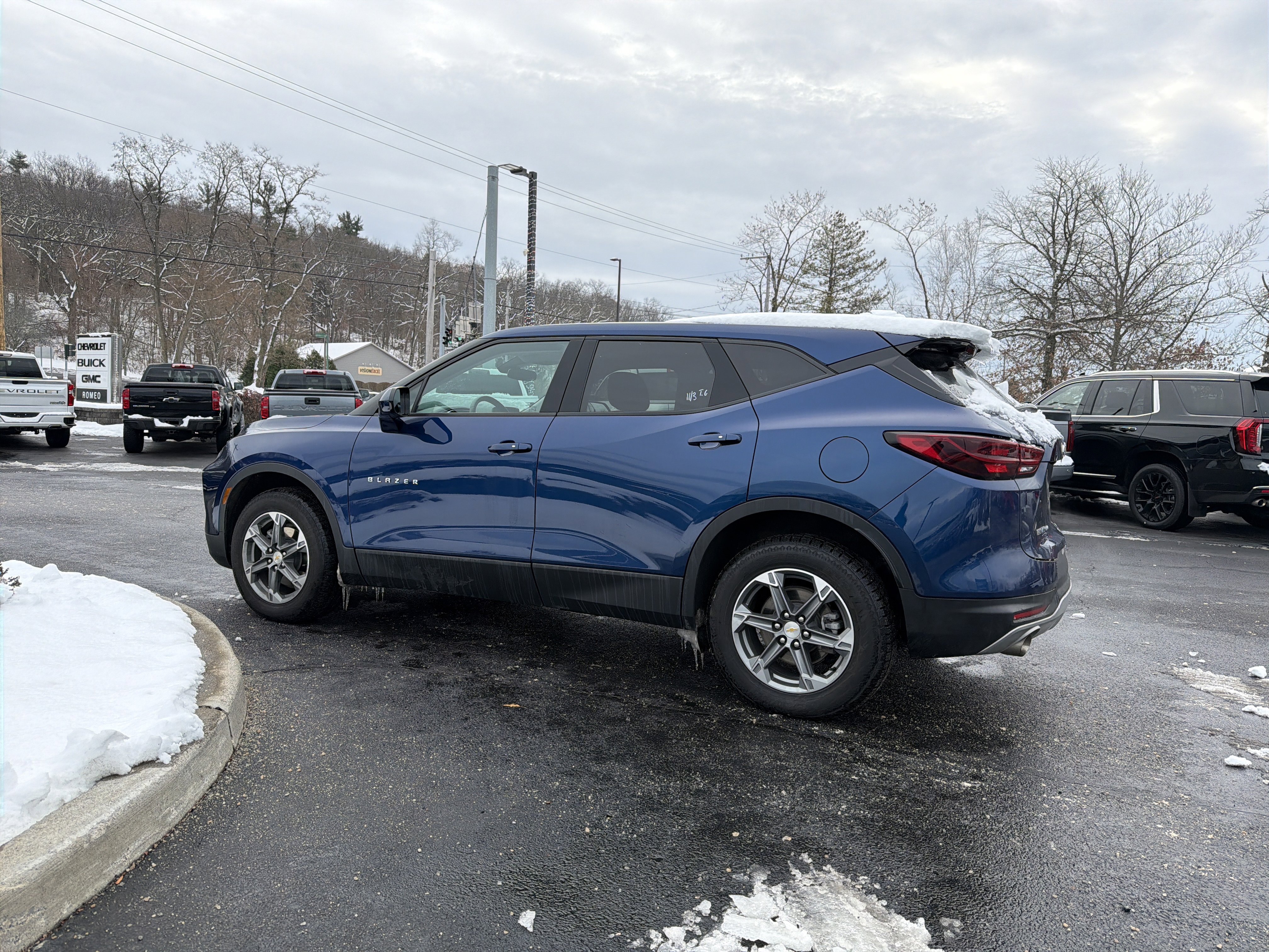 Used 2023 Chevrolet Blazer LT image 8