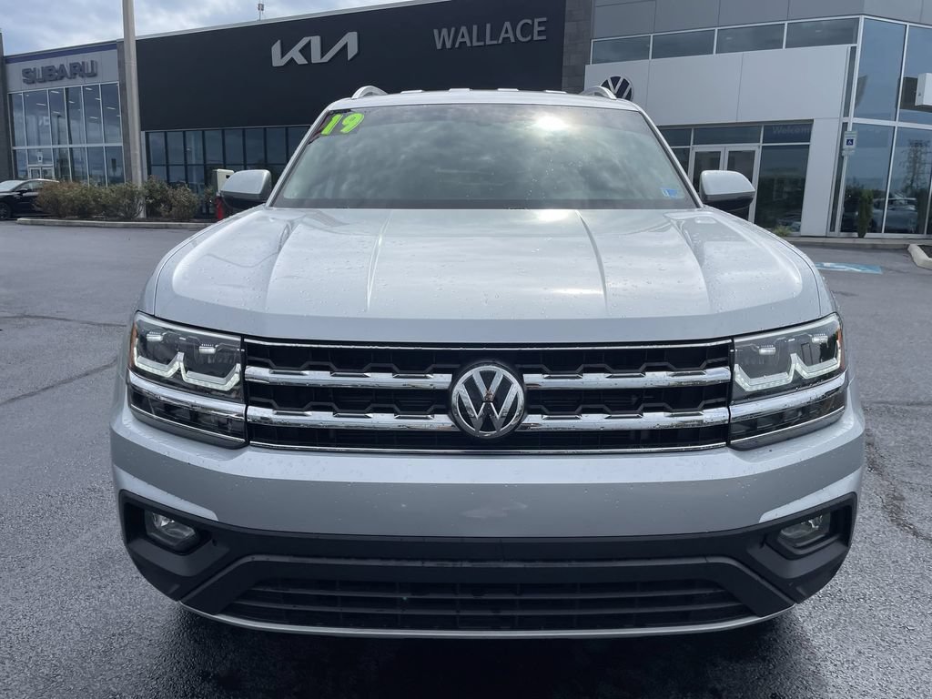 Used 2019 Volkswagen Atlas SE FWD image 2