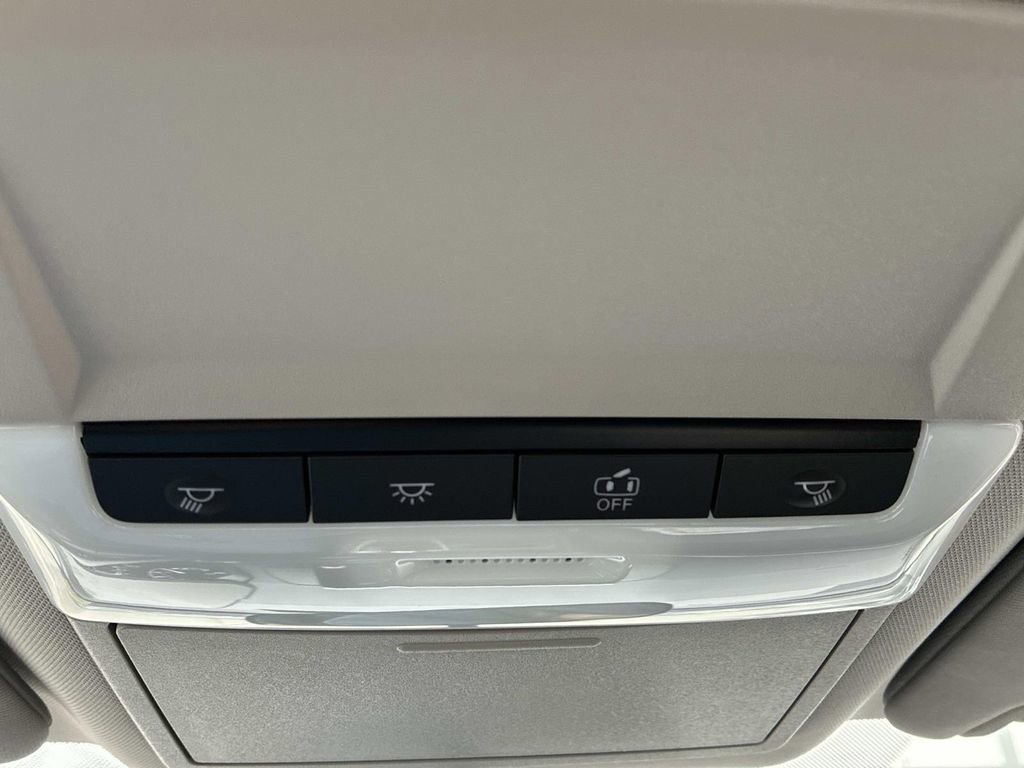 Used 2025 Nissan Altima 2.5 S image 32