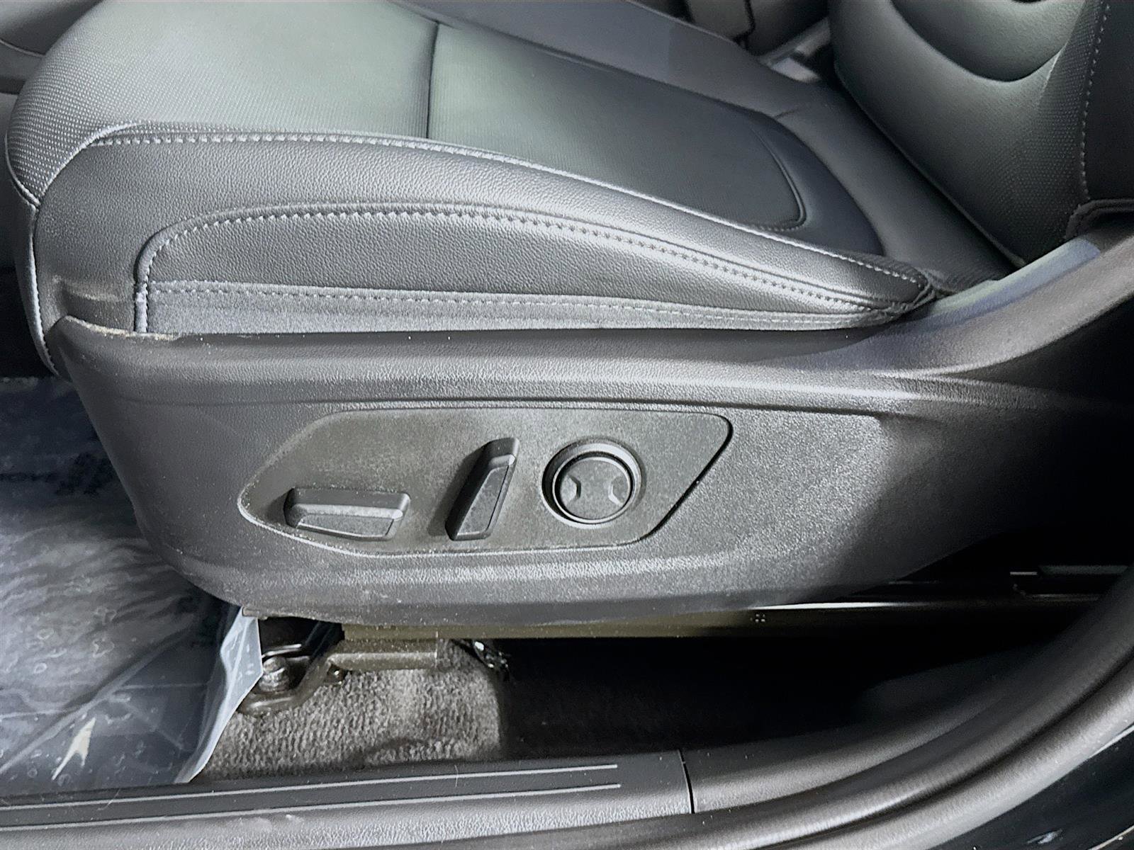 Certified 2024 Hyundai Santa Cruz Night image 21