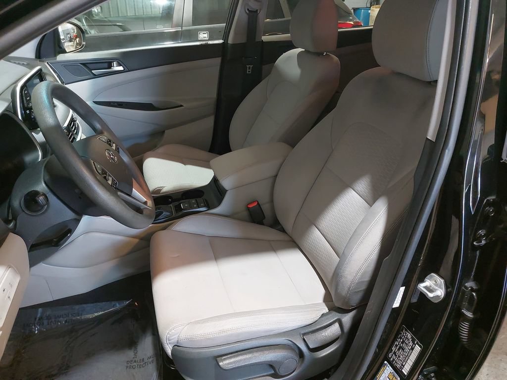 Used 2020 Hyundai Tucson SE AWD/4WD image 16