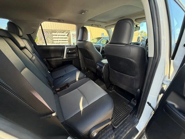 Used 2019 Toyota 4Runner SR5 Premium AWD/4WD image 12