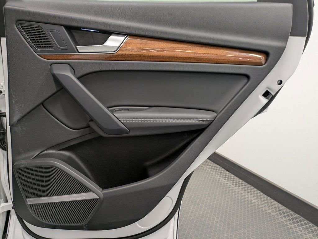 Used 2023 Audi Q5 2.0T Premium Plus image 25