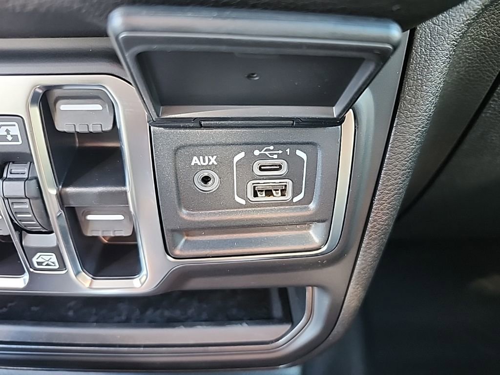 New 2026 Jeep Wrangler Unlimited Sport AWD/4WD image 30