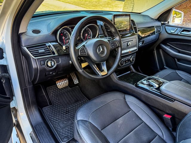 Used 2016 Mercedes-Benz GLE 400 4MATIC image 6