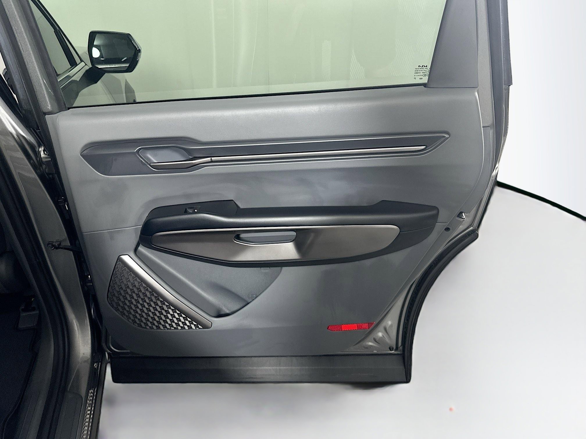 Used 2024 Kia EV9 Light Long Range image 32