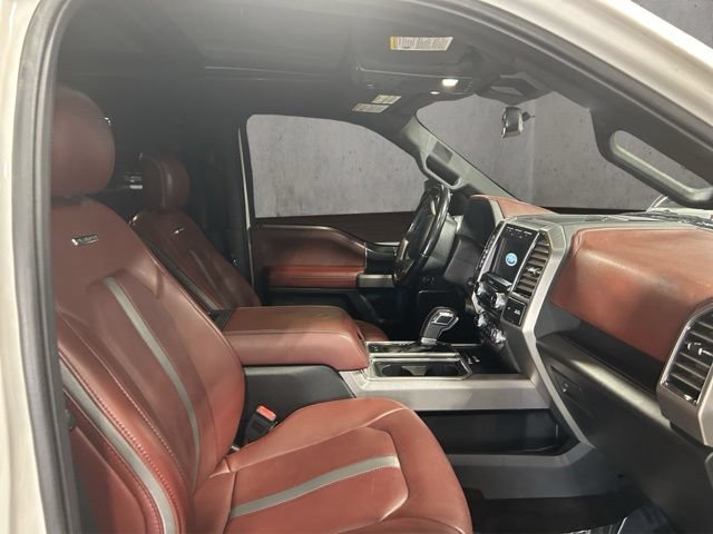 Used 2018 Ford F150 Platinum w/ Equipment Group 701A Luxury AWD/4WD image 19