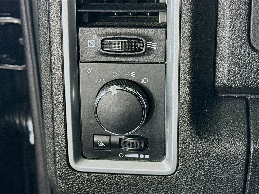 Used 2024 RAM 1500 Classic Warlock image 18