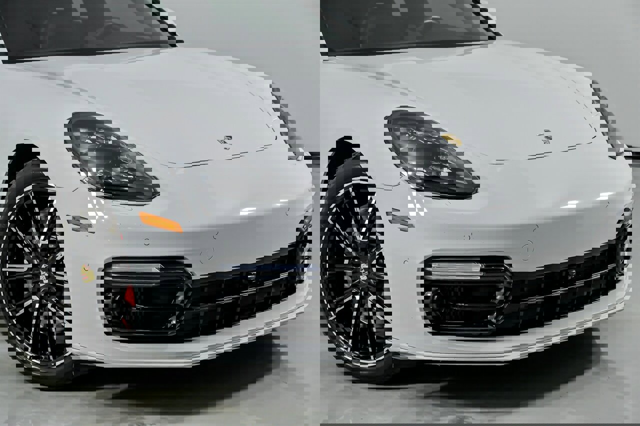Used 2020 Porsche Panamera GTS image 3