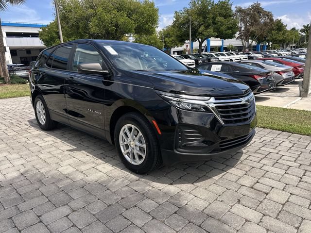 Used 2022 Chevrolet Equinox LS w/ LS Convenience Package FWD image 16