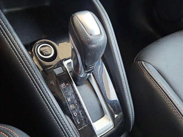 Used 2020 Nissan Kicks SR w/ SR Premium Package FWD image 11