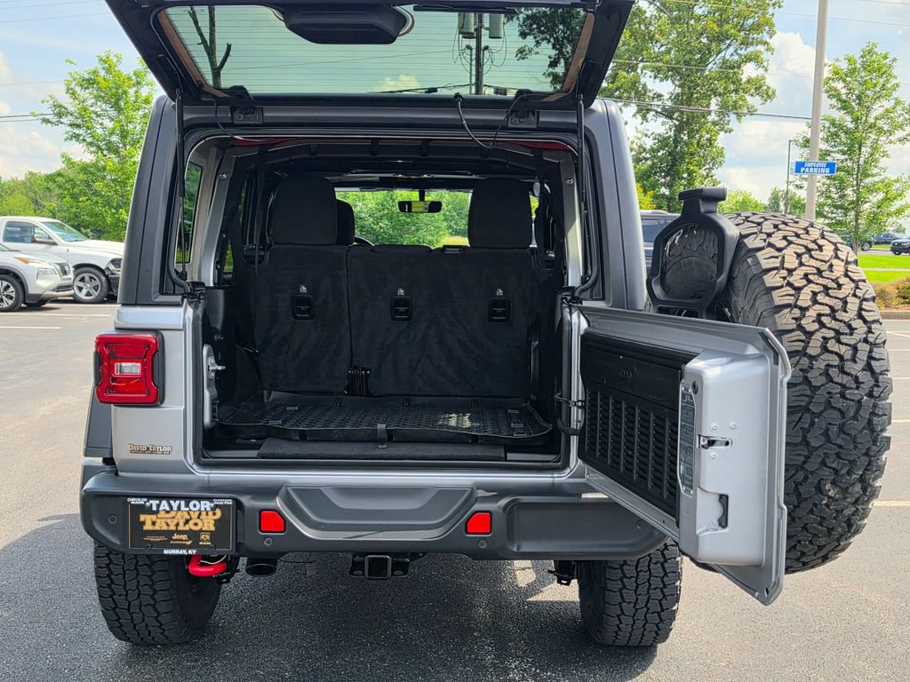 Used 2020 Jeep Wrangler Unlimited Rubicon AWD/4WD image 35