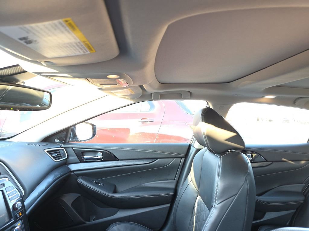 Used 2019 Nissan Maxima Platinum w/ Sport Mat Group image 11